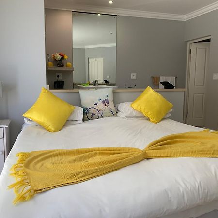 Oceansnest Guest House Bloubergstrand Εξωτερικό φωτογραφία