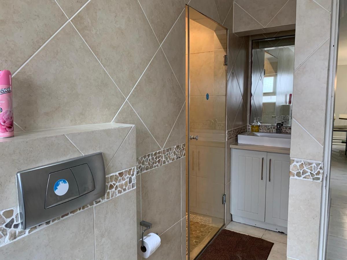 Oceansnest Guest House Bloubergstrand Εξωτερικό φωτογραφία