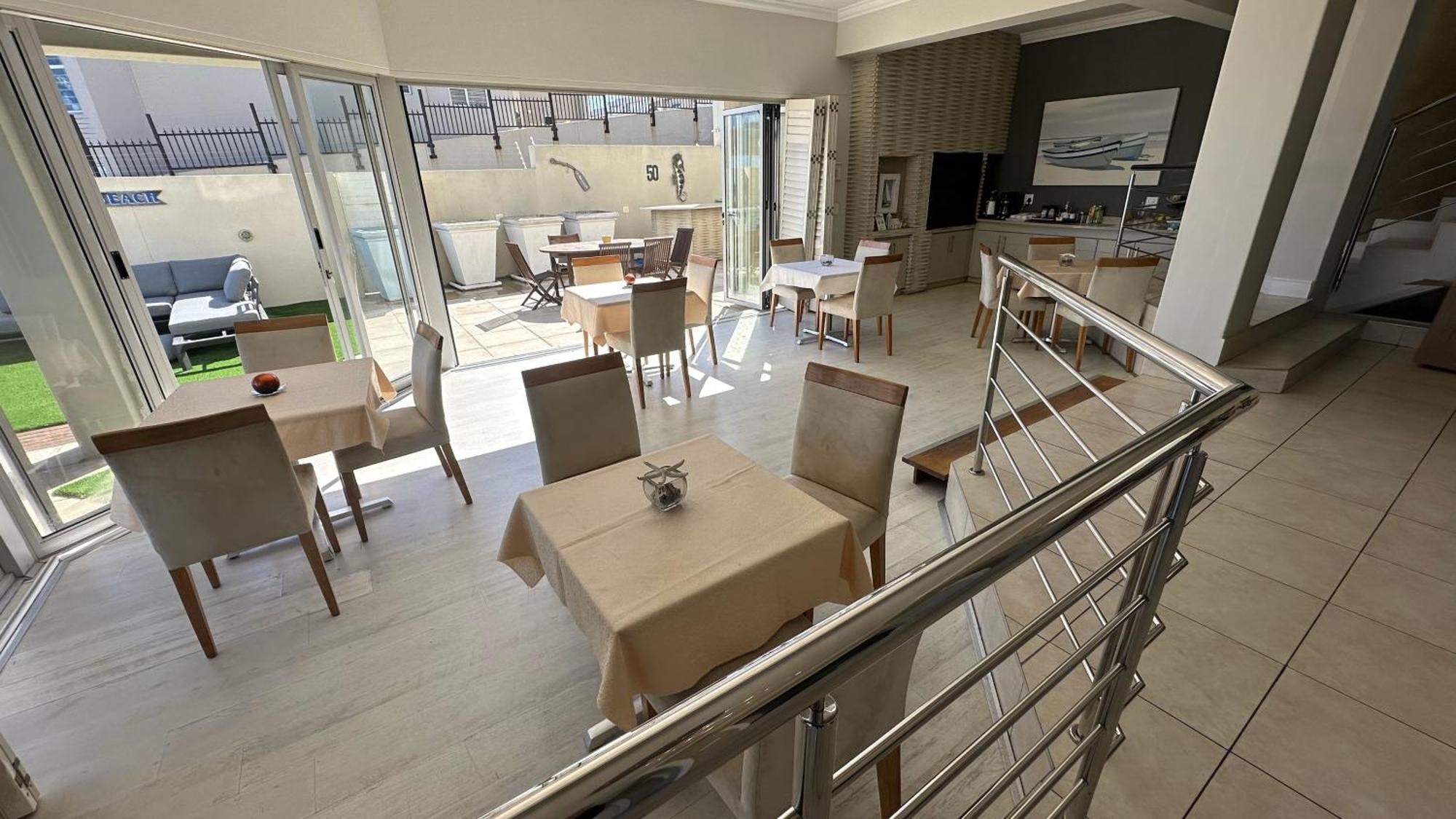 Oceansnest Guest House Bloubergstrand Εξωτερικό φωτογραφία