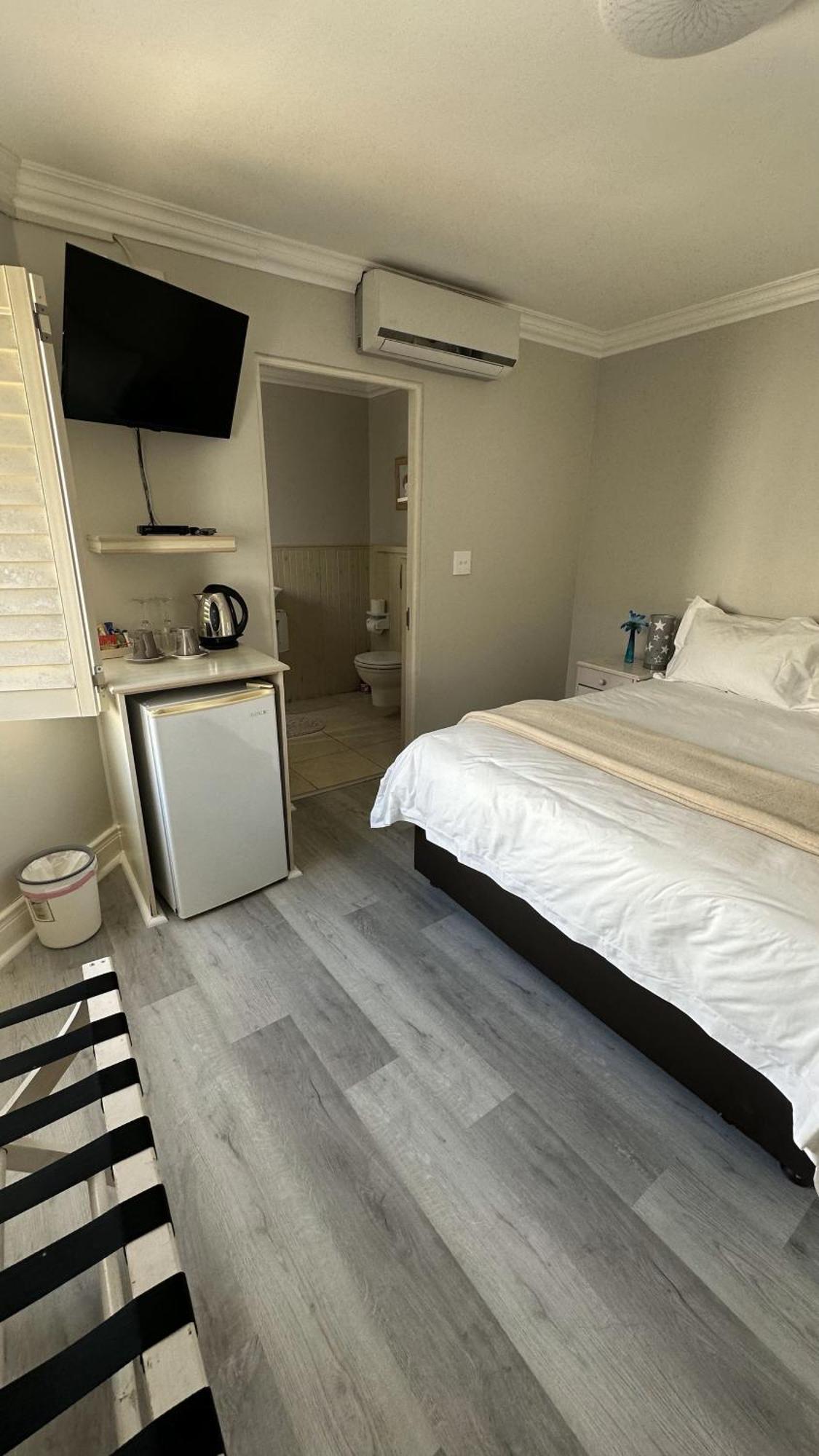 Oceansnest Guest House Bloubergstrand Εξωτερικό φωτογραφία